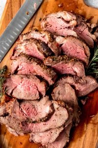 Easy Beef Tenderloin Roast With Creamy Horseradish Sauce